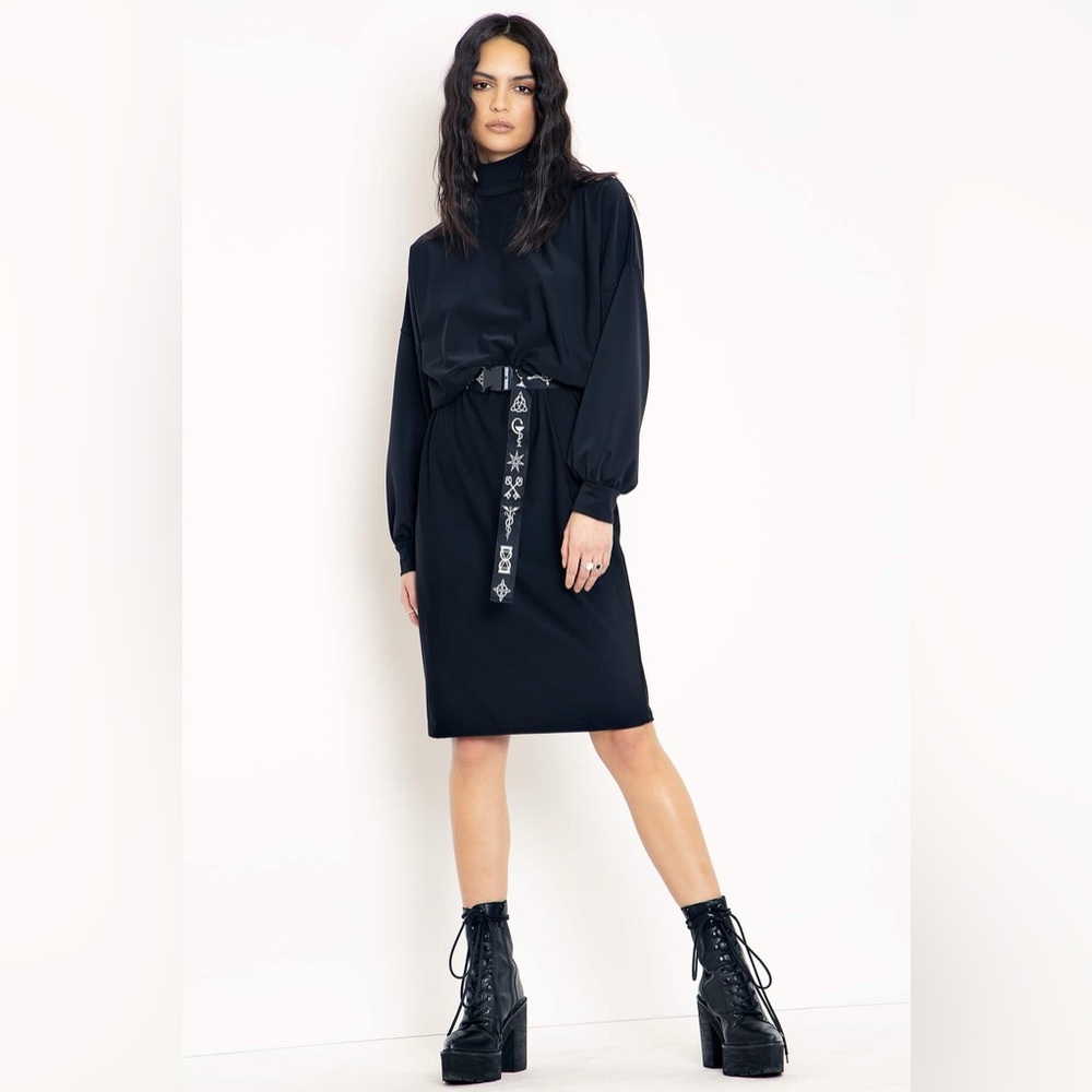 NIGHT FLYER BELTED BATWING DRESS - LIMITED